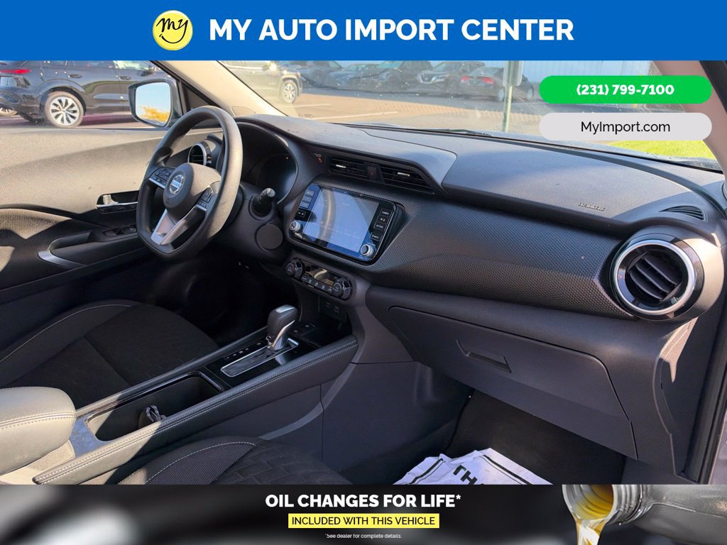 Used 2021 Nissan Kicks SV FWD image 28