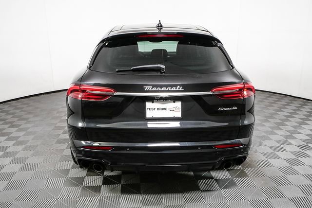 Used 2023 Maserati Grecale Modena AWD/4WD image 27