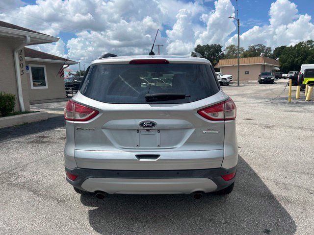 Used 2016 Ford Escape SE w/ Equipment Group 201A FWD image 6