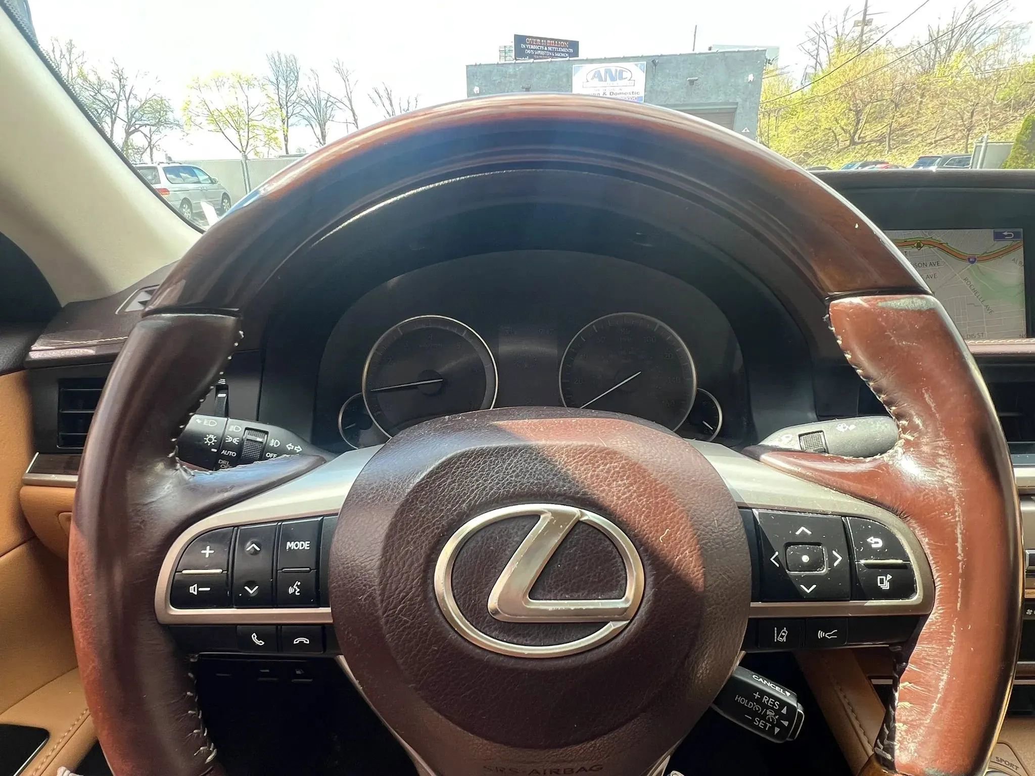 Used 2016 Lexus ES 350 FWD image 17