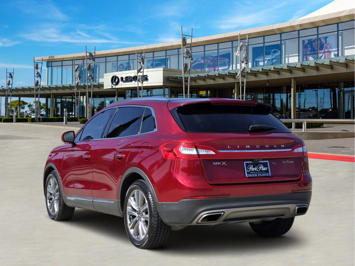 Used 2018 Lincoln MKX Reserve w/ Driver Assistance Package image 4