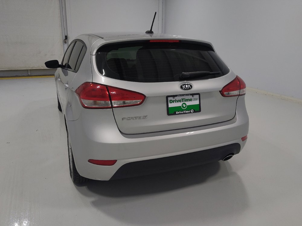 Used 2017 Kia Forte LX image 6