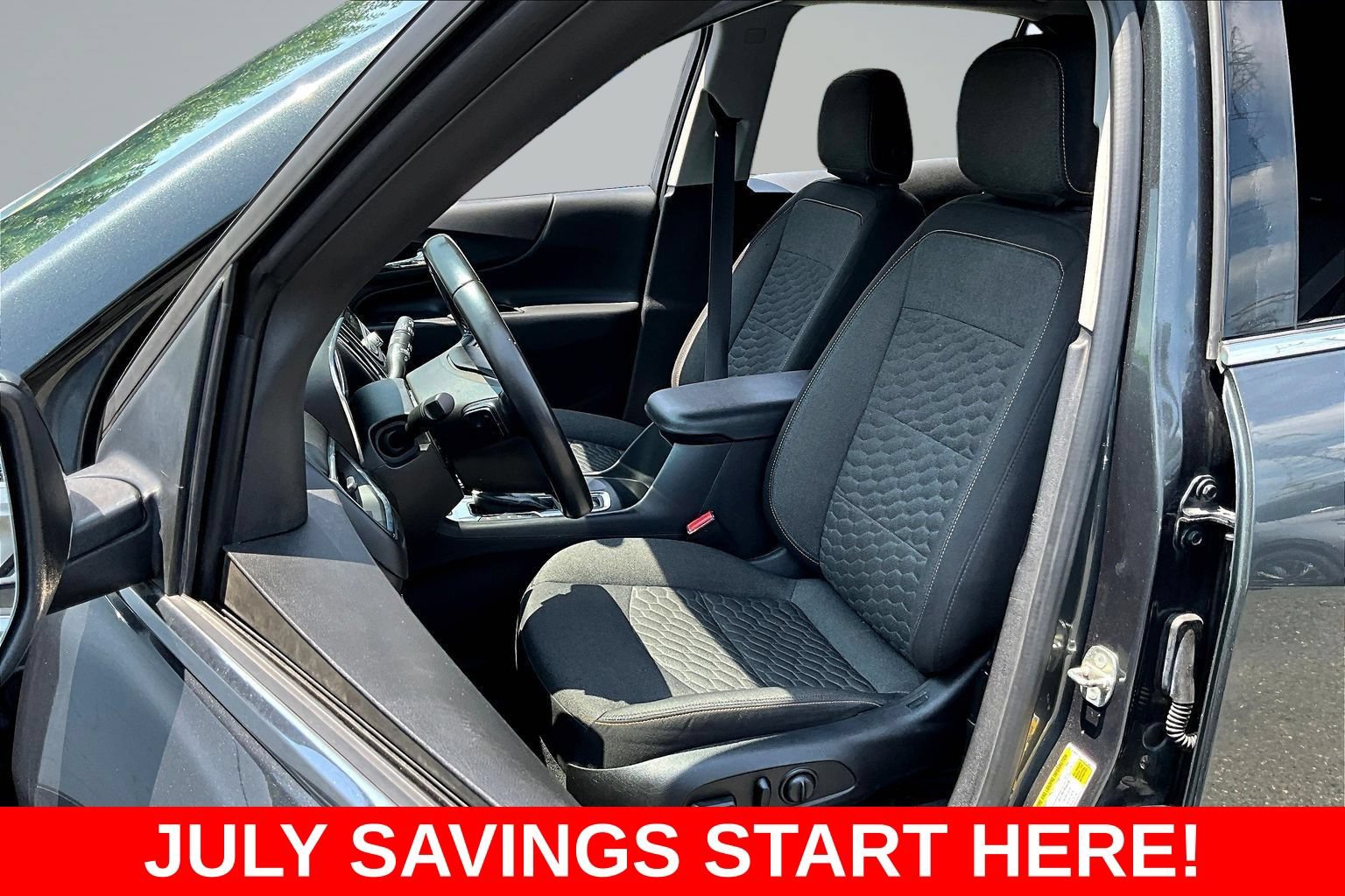 Used 2018 Chevrolet Equinox LT w/ Sun & Infotainment Package AWD/4WD image 23