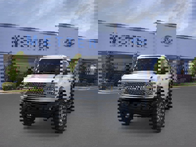 New 2025 Ford Bronco Badlands image 2