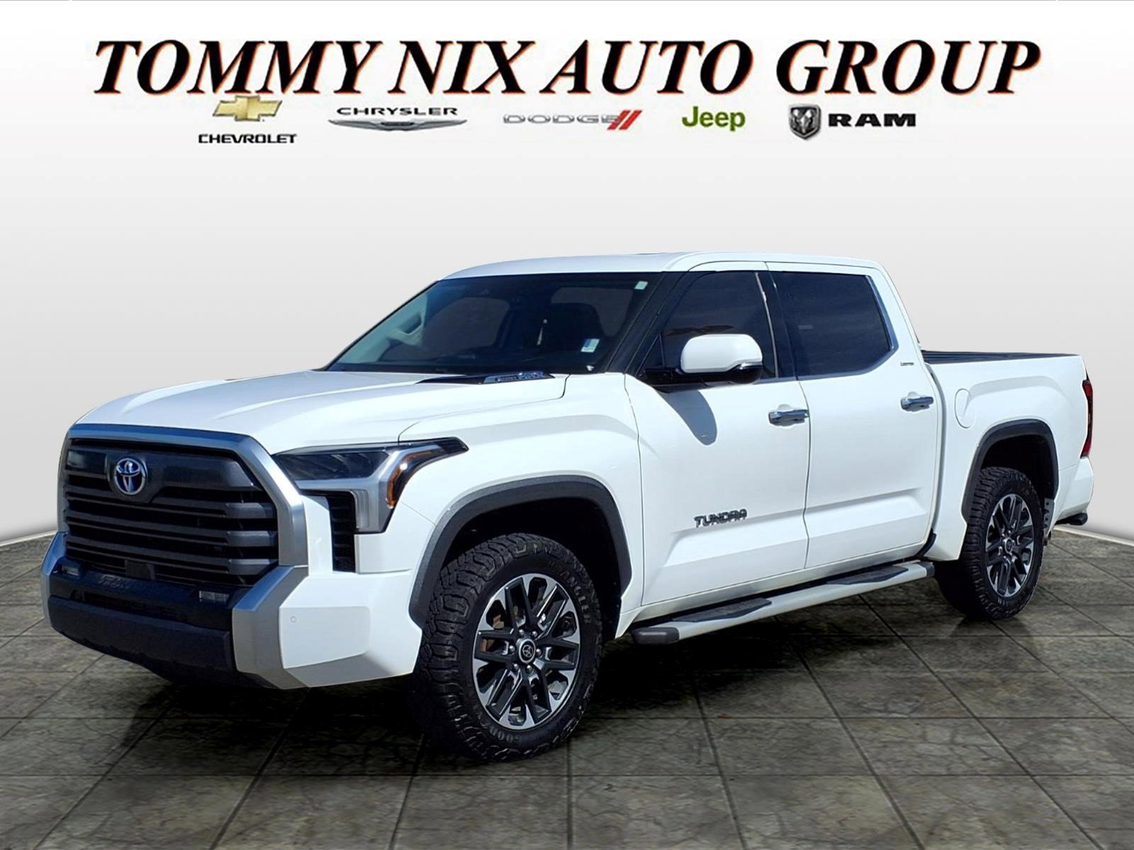 Used 2023 Toyota Tundra Limited w/ Power Package AWD/4WD image 1