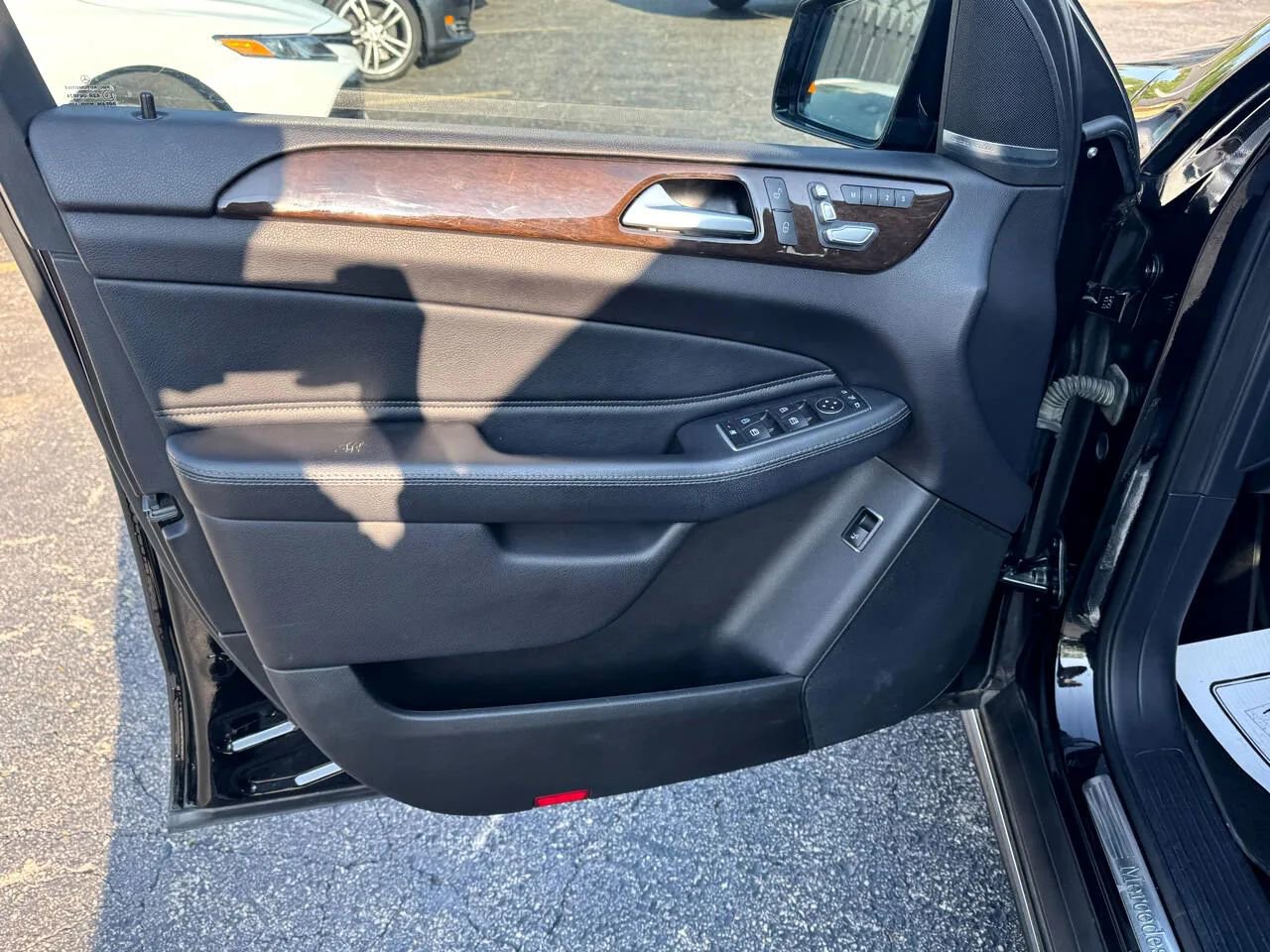 Used 2017 Mercedes-Benz GLE 350 image 16