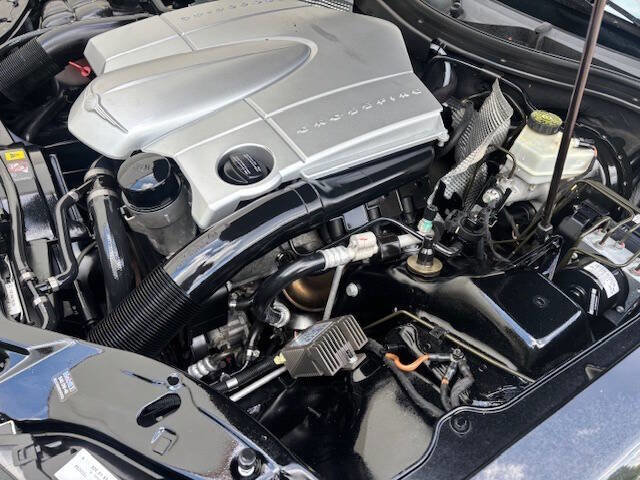 Used 2005 Chrysler Crossfire Limited image 18