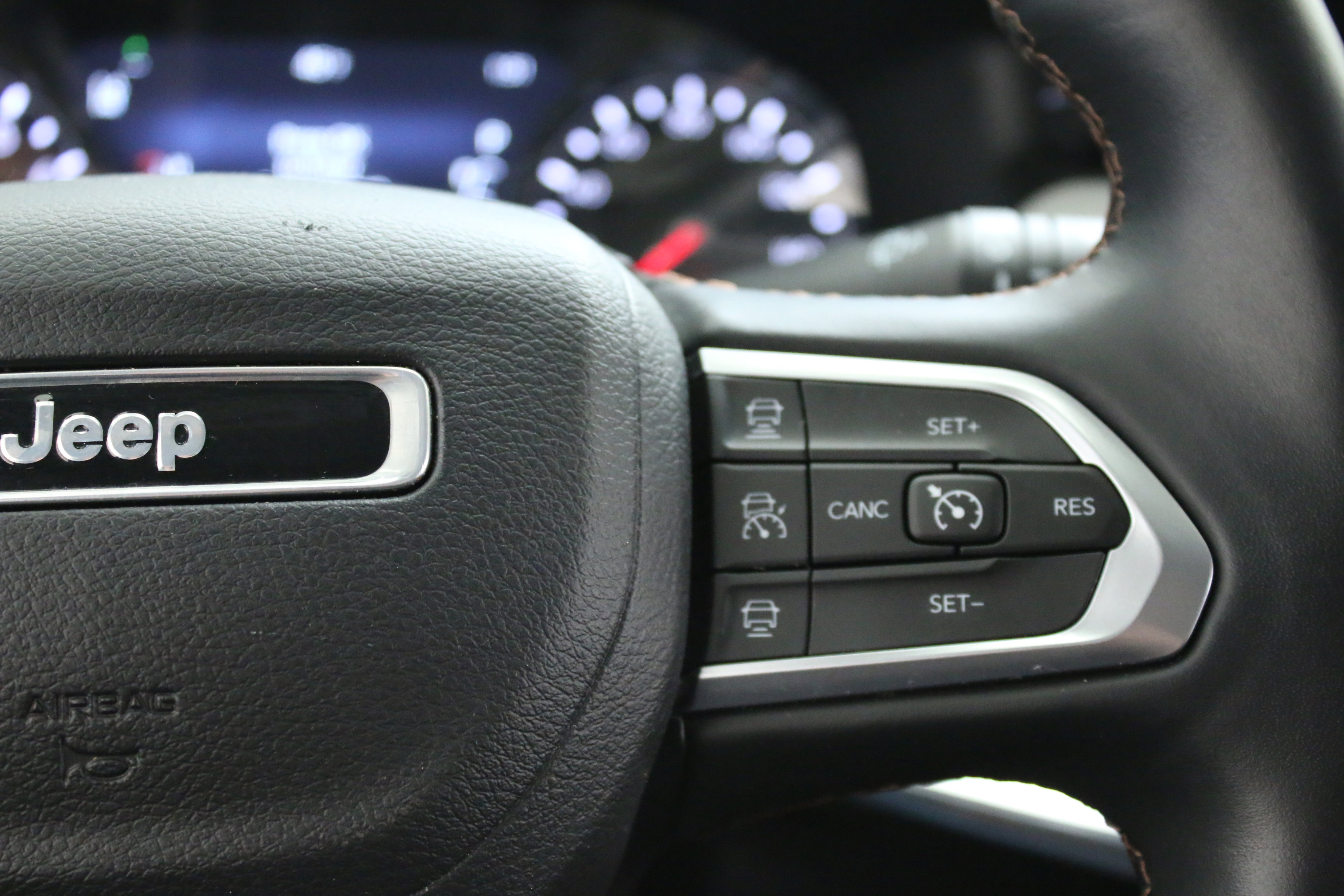 Used 2022 Jeep Compass Limited image 15