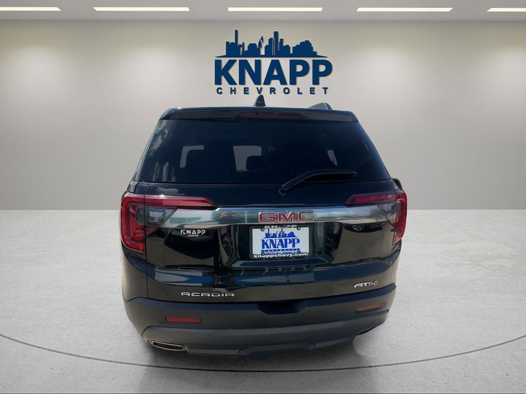 Used 2023 GMC Acadia AT4 w/ Preferred Package image 2