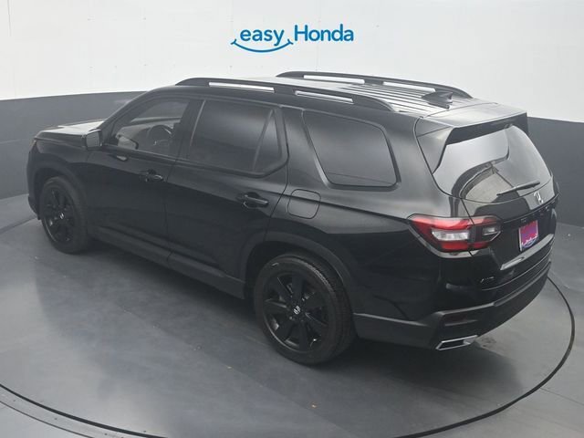 Used 2025 Honda Pilot Black Edition image 23