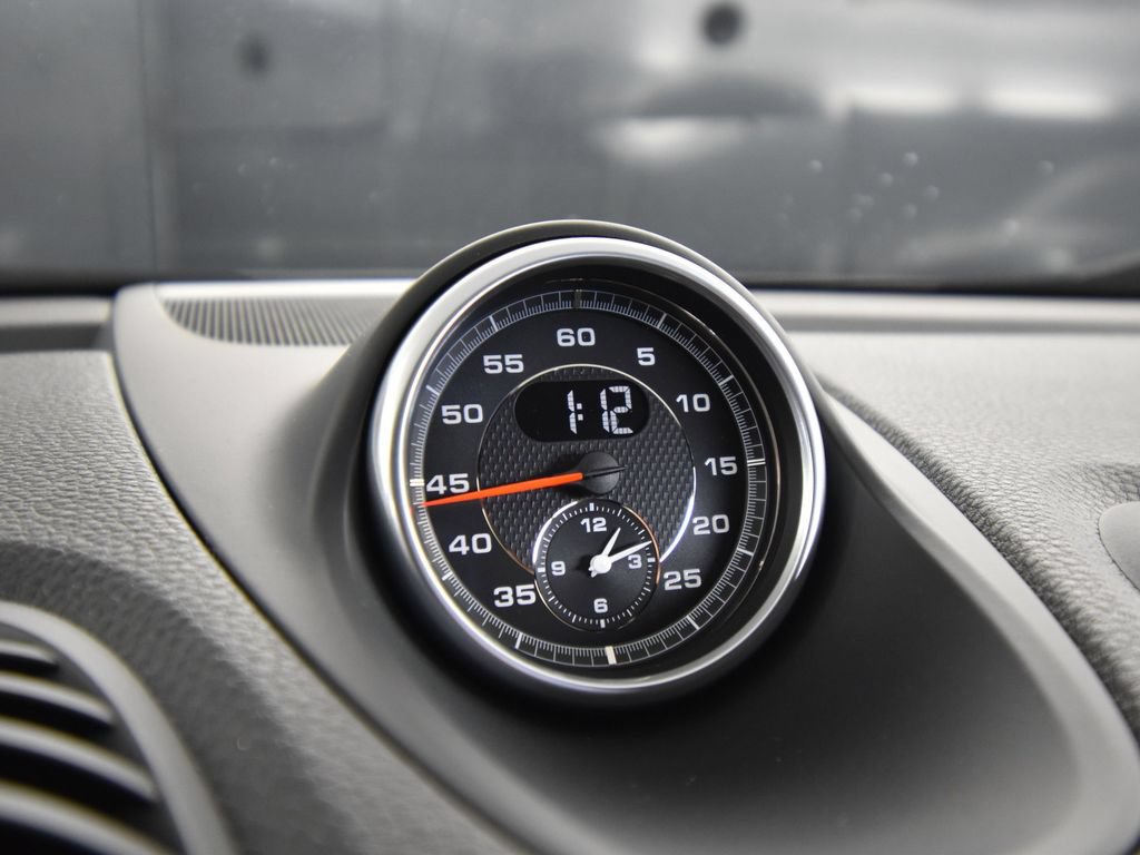 Used 2025 Porsche 718 Cayman RWD image 32