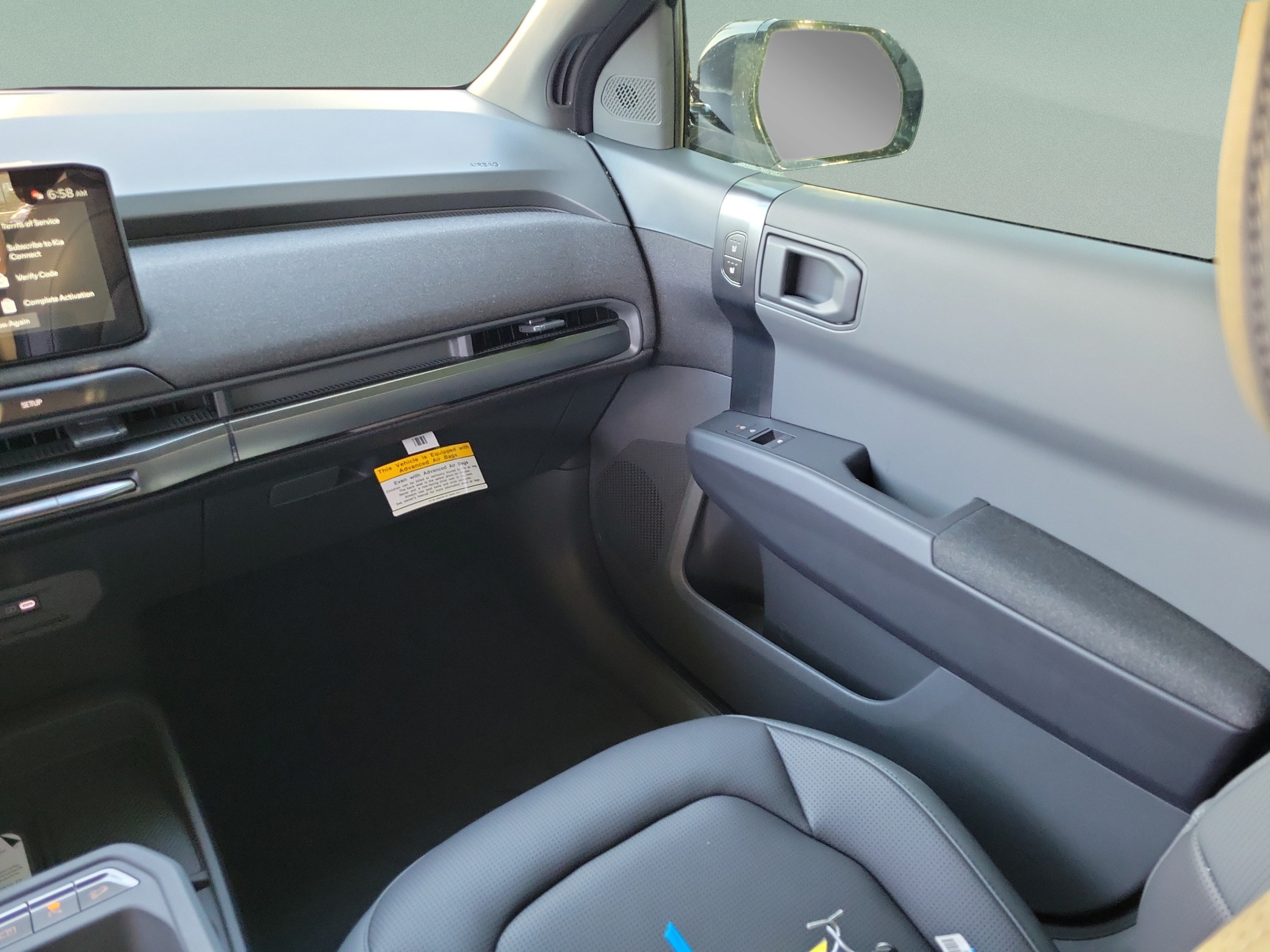 New 2027 Kia EV3 Land FWD image 10
