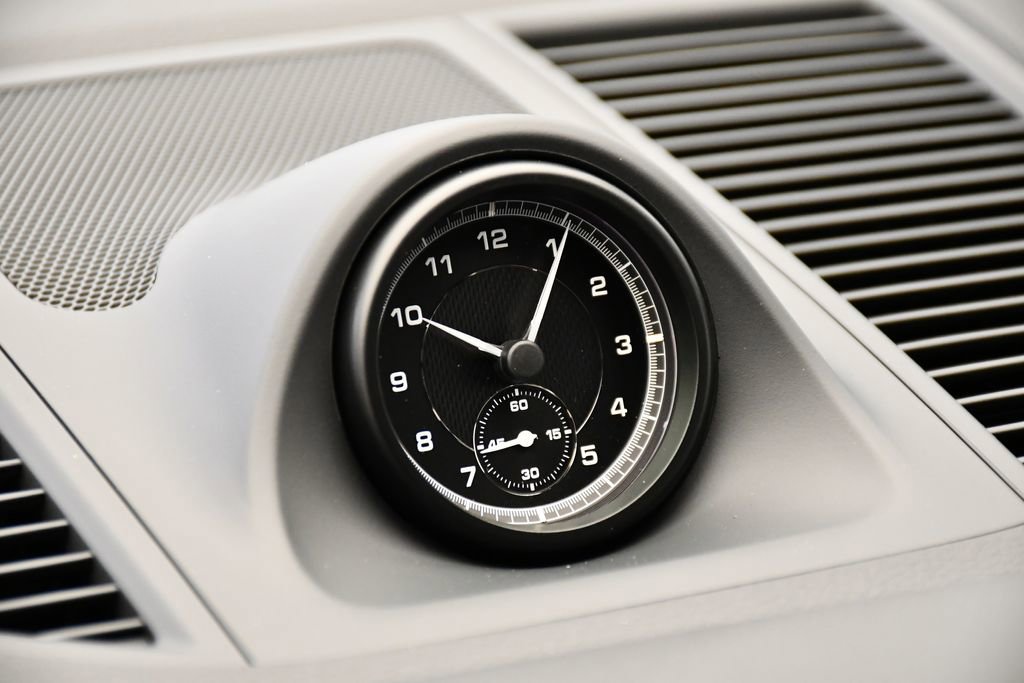 Certified 2026 Porsche Macan image 20