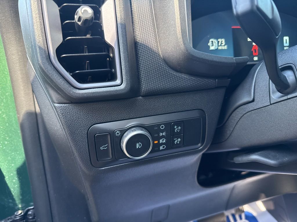 Used 2025 Ford Bronco Sport Badlands image 16