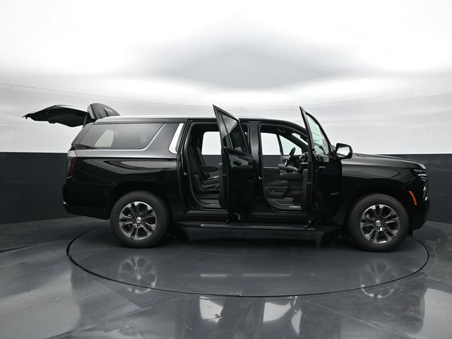 New 2026 Chevrolet Suburban LT w/ Comfort Package AWD/4WD image 58