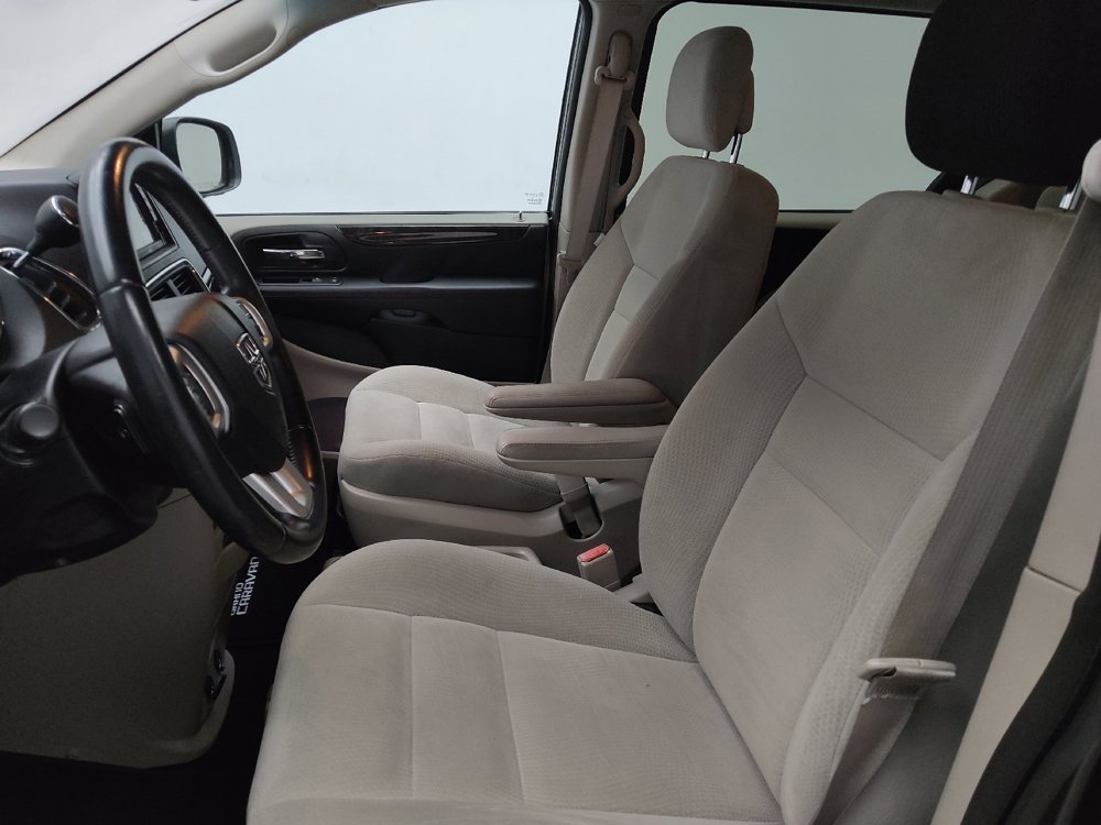 Used 2016 Dodge Grand Caravan SE w/ Quick Order Package 29E SE FWD image 17