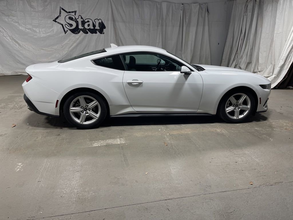Used 2026 Ford Mustang Premium RWD image 8
