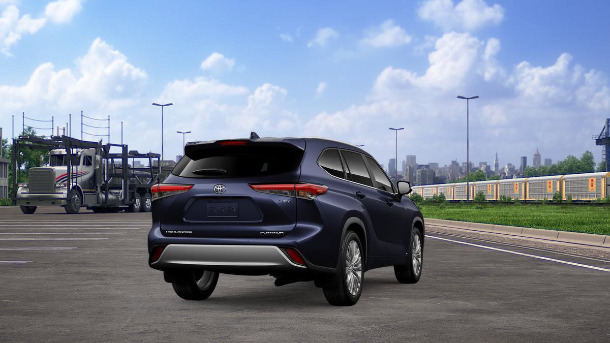 New 2026 Toyota Highlander Platinum image 9