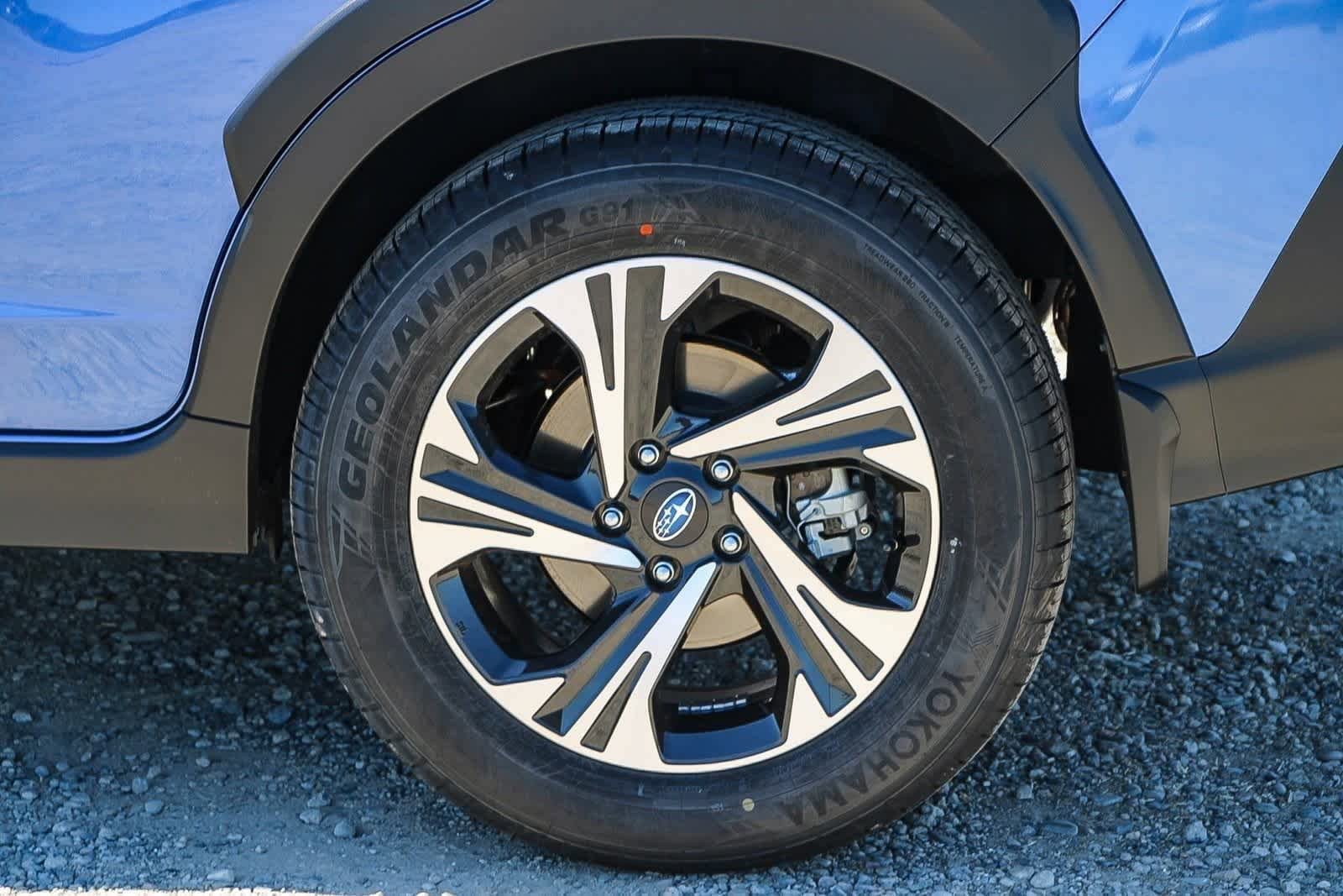 New 2025 Subaru Crosstrek 2.0i Premium image 9