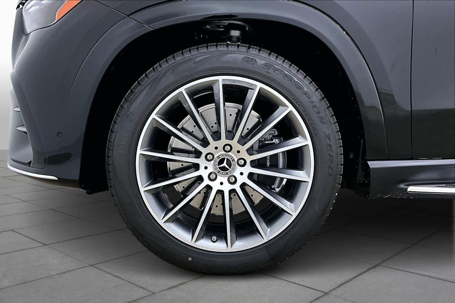 New 2026 Mercedes-Benz GLE 350 4MATIC image 11