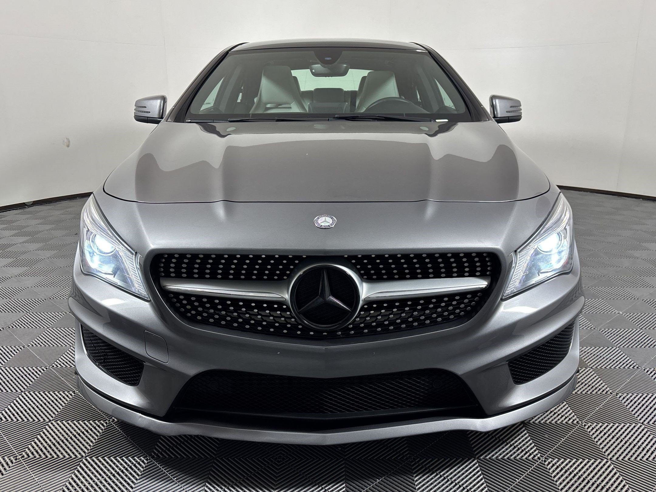 Used 2015 Mercedes-Benz CLA 250 image 6