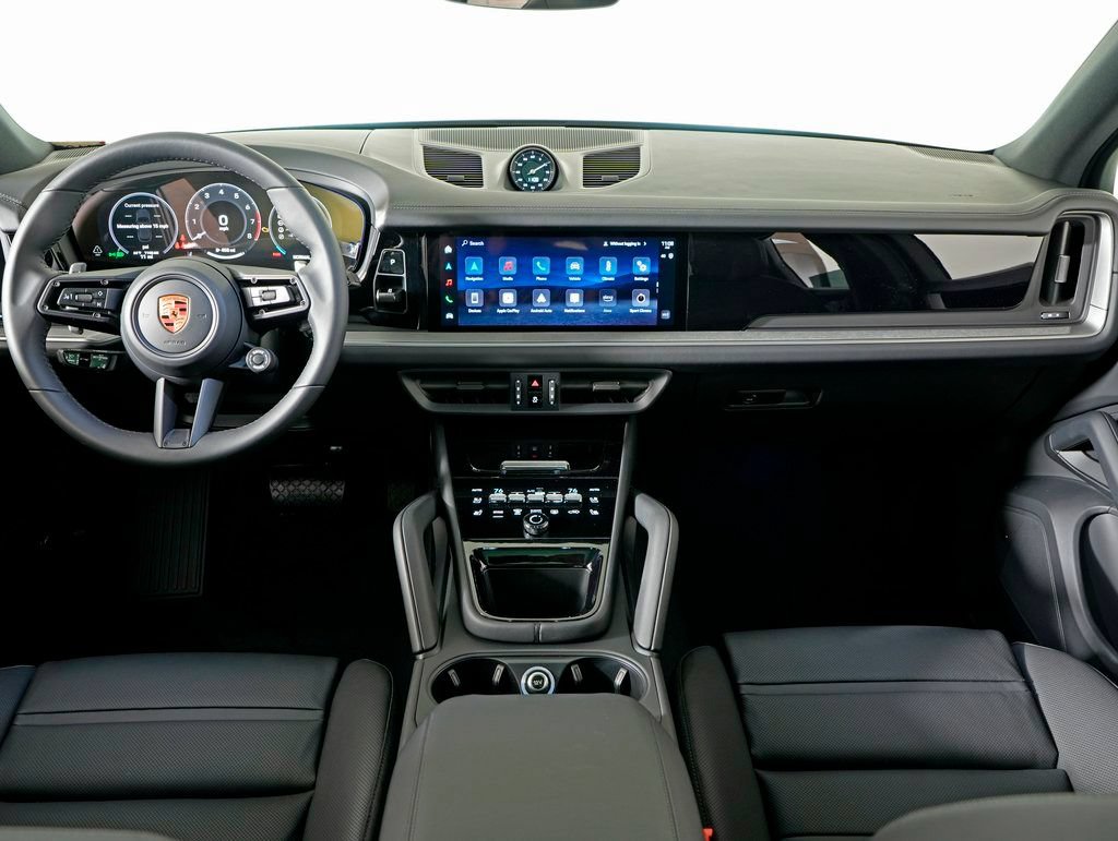 Certified 2026 Porsche Cayenne AWD/4WD image 20