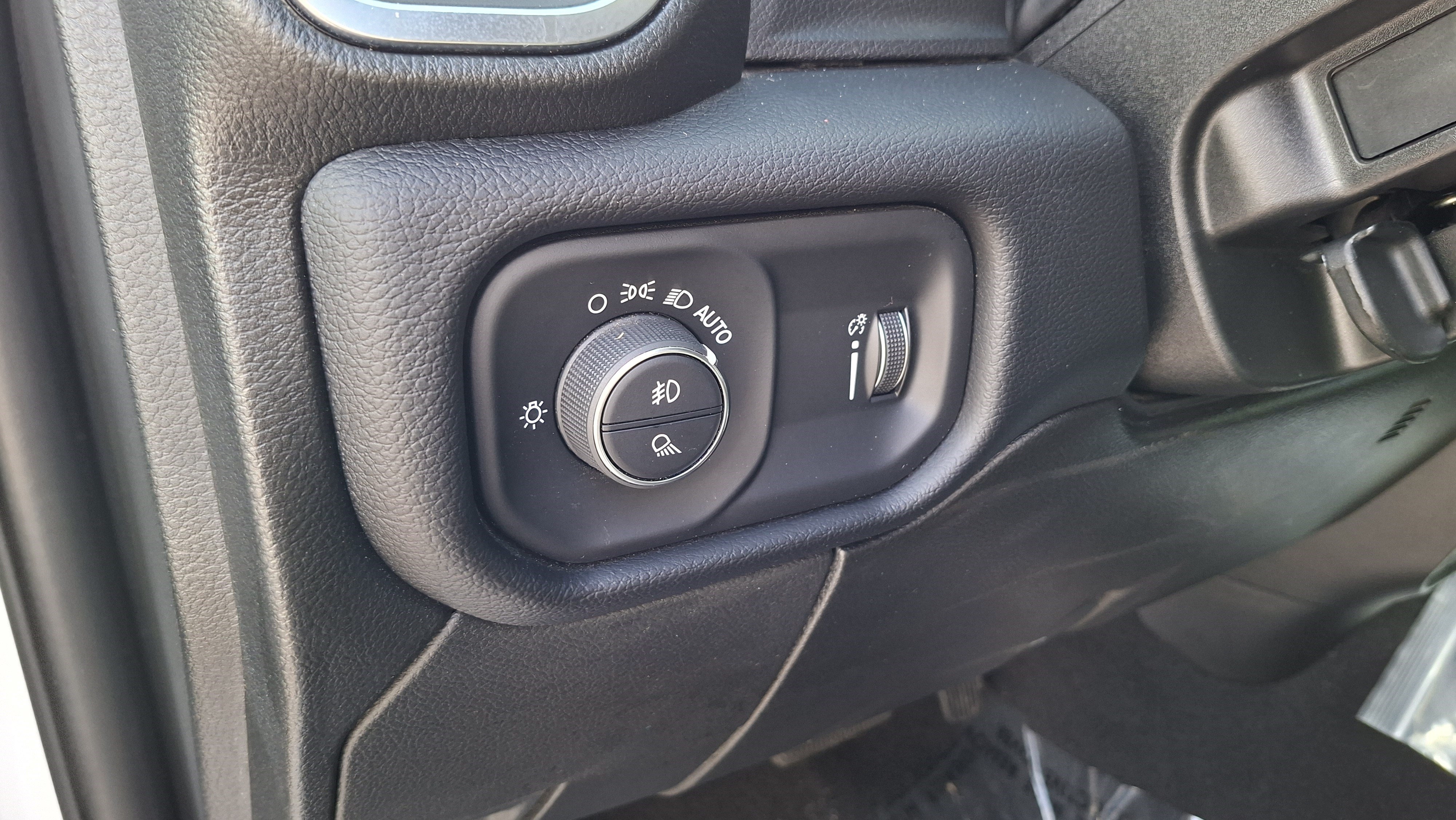 Used 2026 RAM 2500 Big Horn AWD/4WD image 10