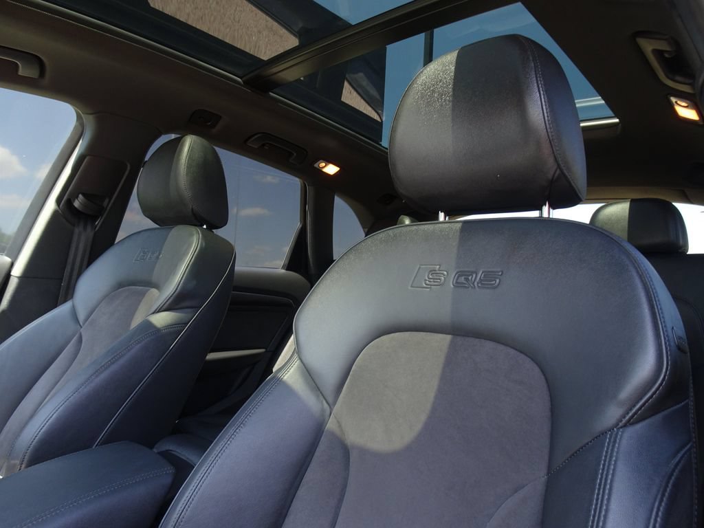 Used 2015 Audi SQ5 Premium Plus w/ Technology Package AWD/4WD image 11