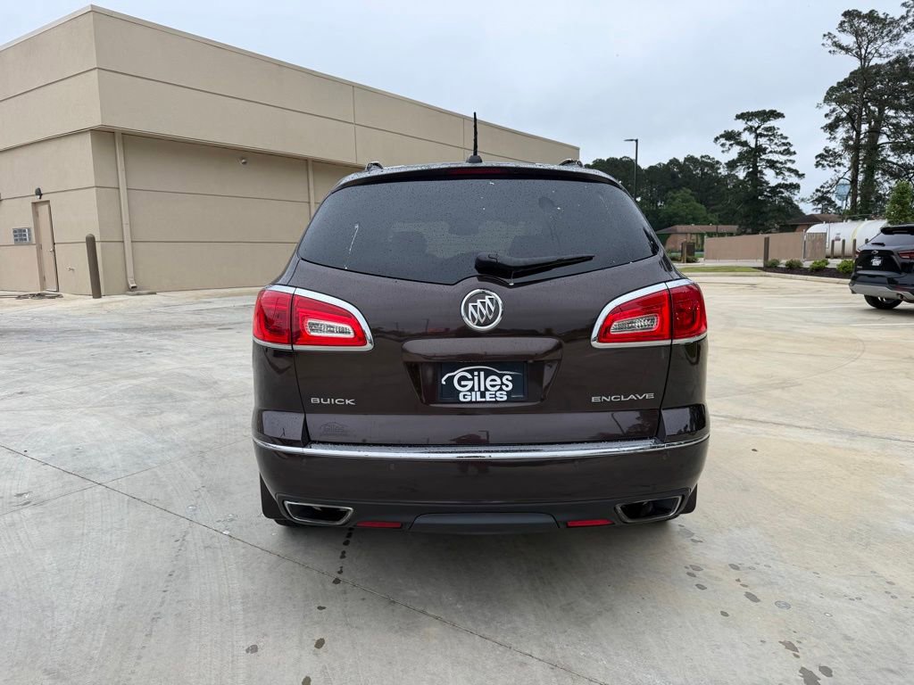 Used 2016 Buick Enclave Leather FWD image 4