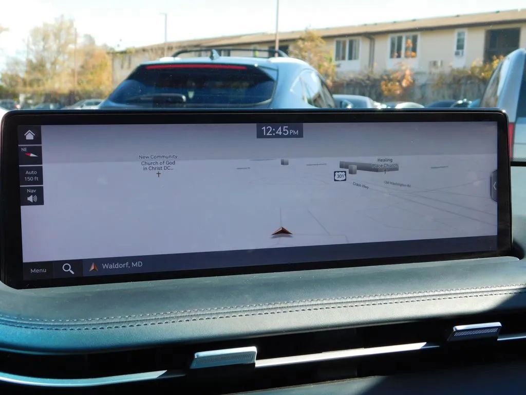 Used 2023 Genesis GV70 2.5T w/ Sport Prestige Package image 24