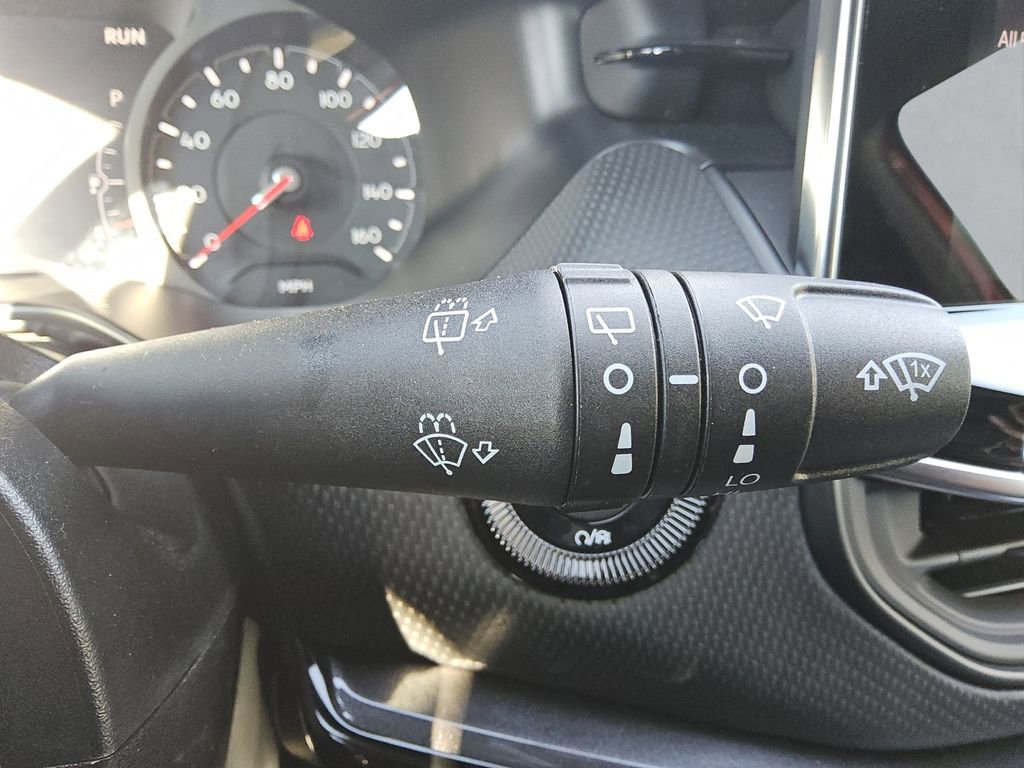 New 2026 Jeep Compass Latitude image 28