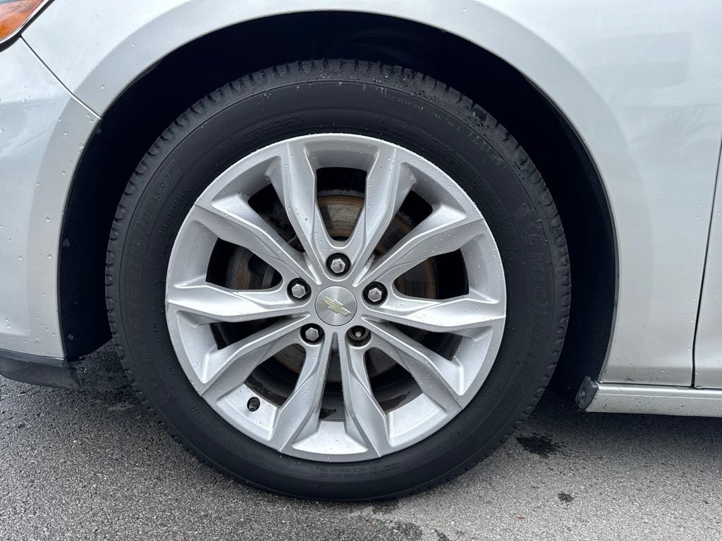 Used 2019 Chevrolet Malibu LT FWD image 26