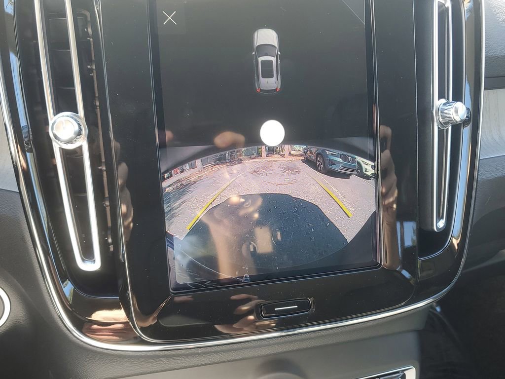 New 2026 Volvo XC40 B4 Core image 10