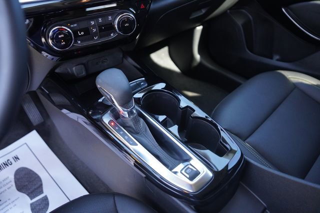 Used 2024 Chevrolet Trax ACTIV w/ Driver Confidence Package image 28