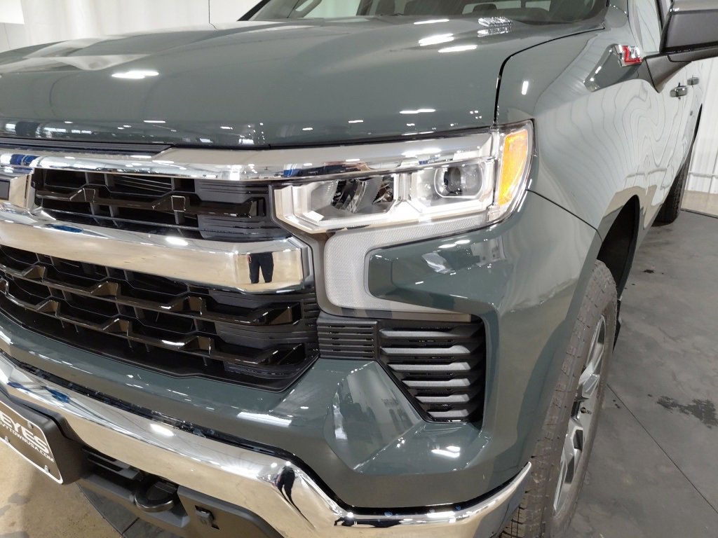 New 2026 Chevrolet Silverado 1500 LT image 13