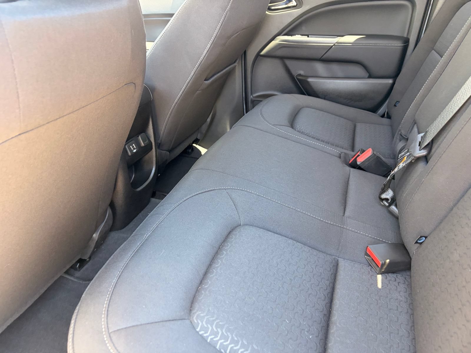 Used 2022 GMC Canyon Elevation AWD/4WD image 15