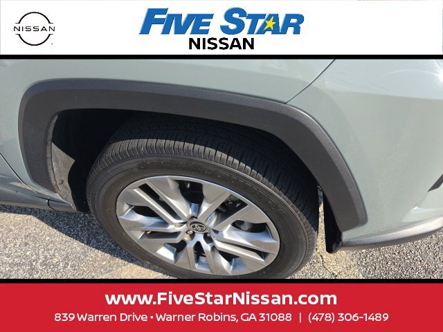 Used 2022 Toyota RAV4 XLE Premium FWD image 5