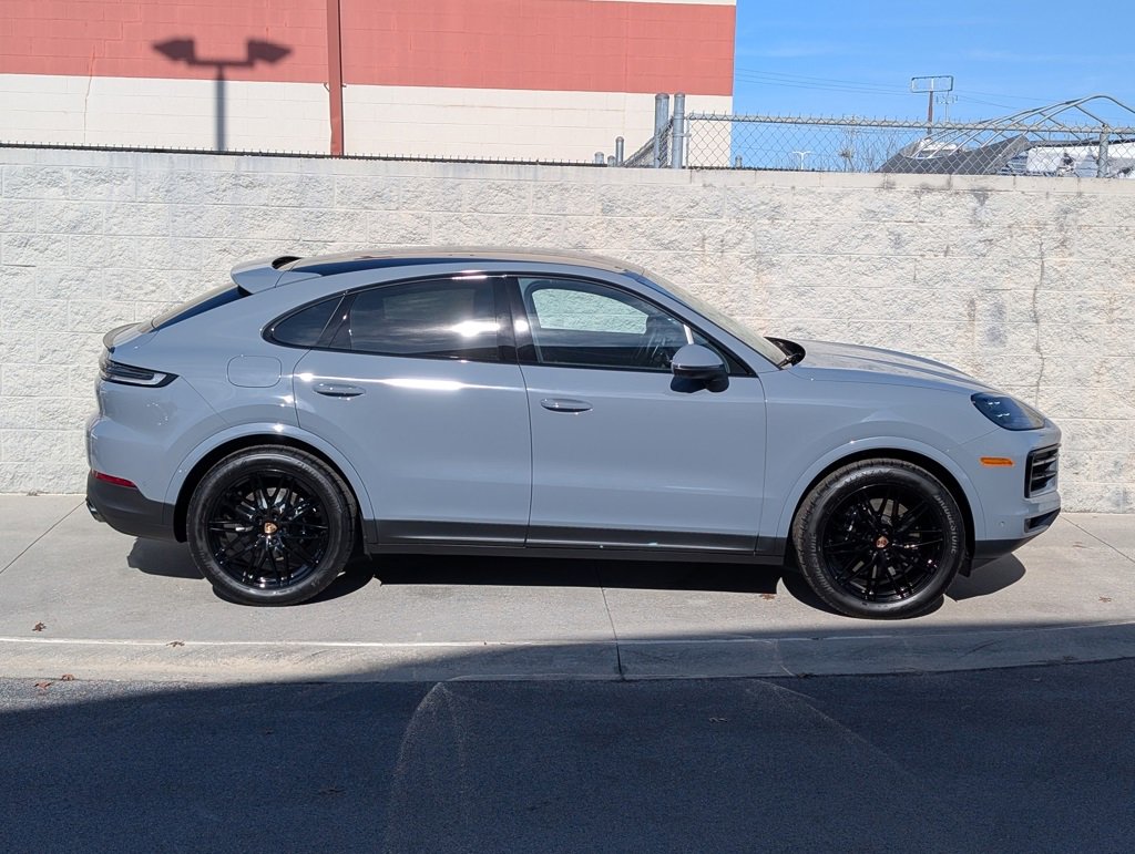 New 2026 Porsche Cayenne image 8