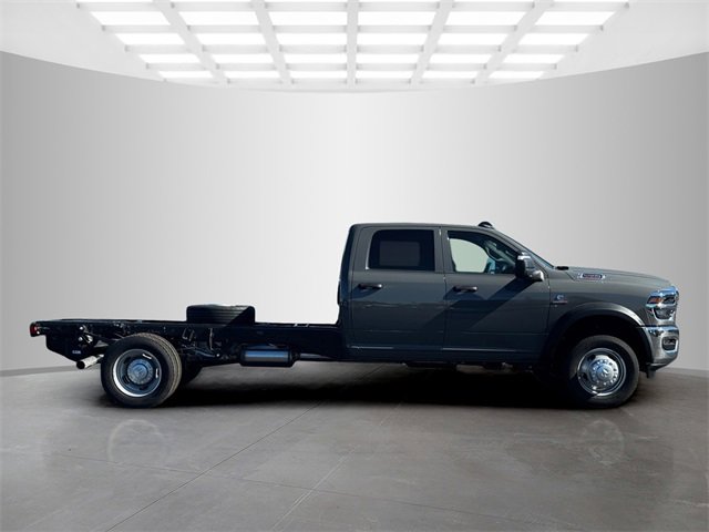 New 2026 RAM 5500 Tradesman image 8