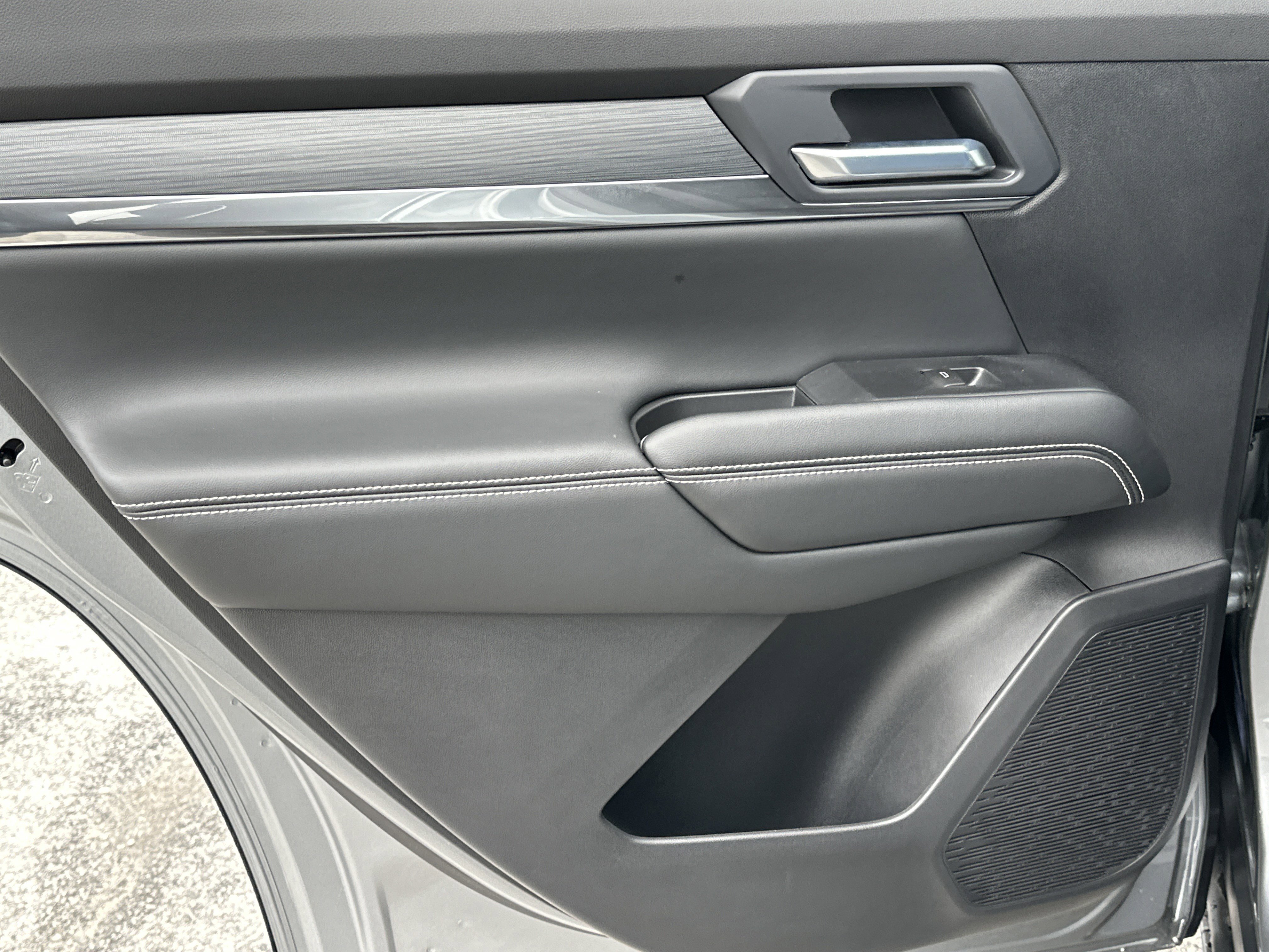 New 2026 GMC Terrain Elevation w/ Black Edition image 21