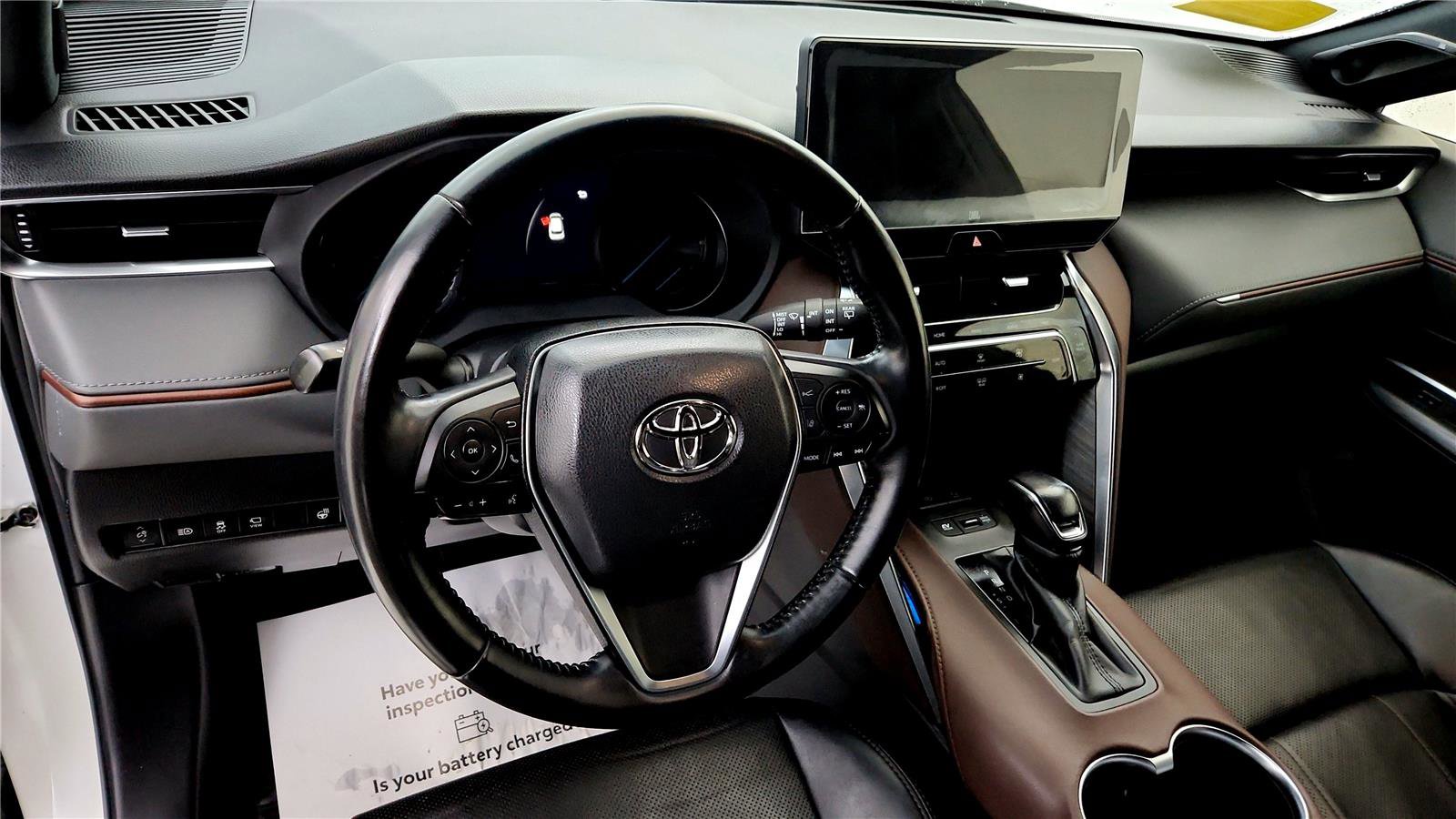 Used 2021 Toyota Venza Limited image 25