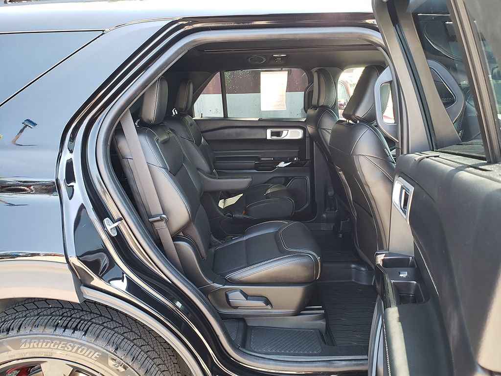Certified 2022 Ford Explorer ST w/ Equipment Group 401A AWD/4WD image 17