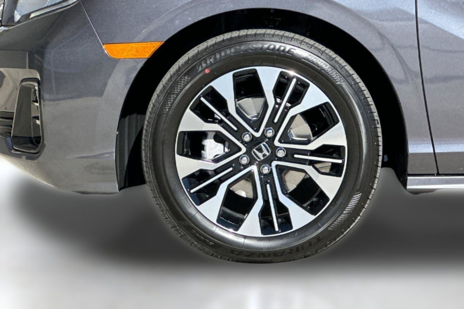 New 2026 Honda Odyssey Elite image 11