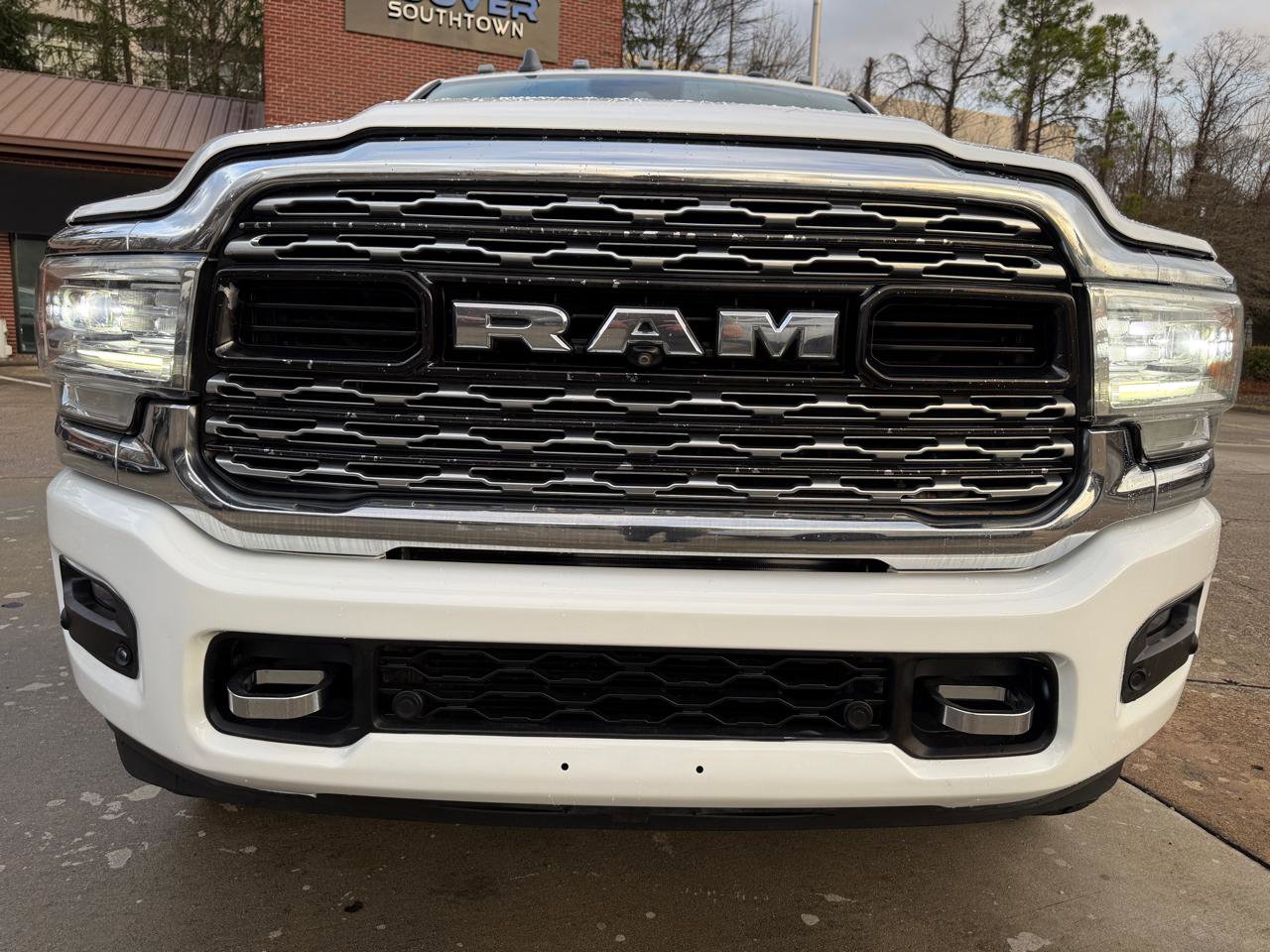 Used 2019 RAM 3500 Limited image 6