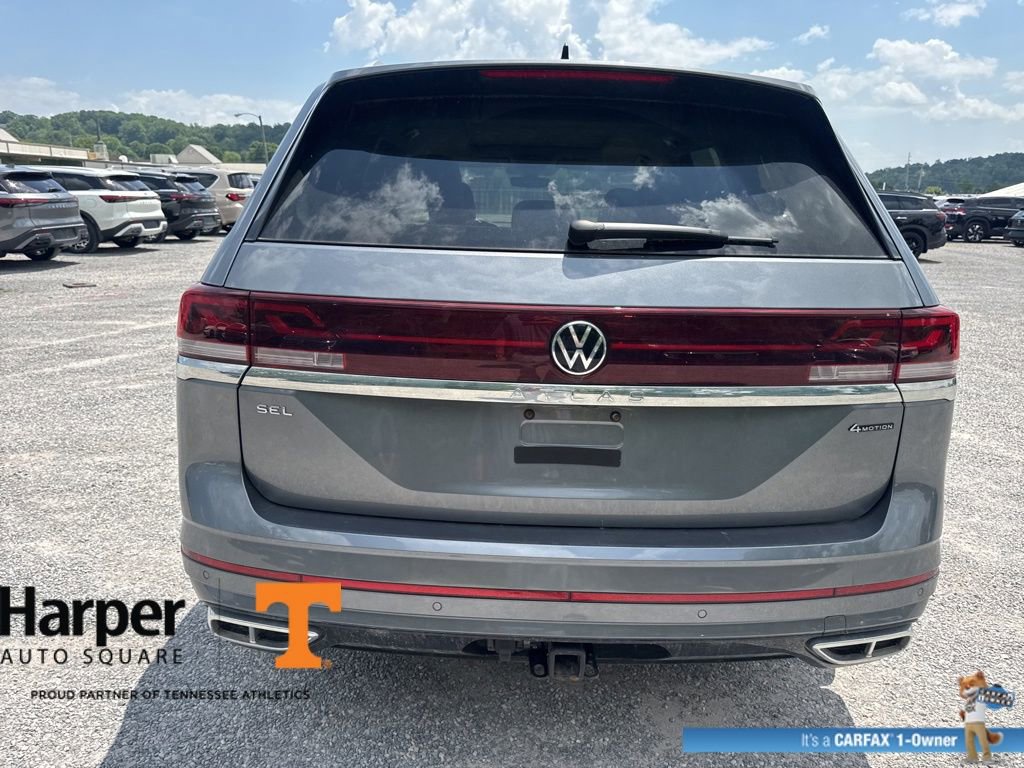 Used 2025 Volkswagen Atlas SEL Premium R-Line AWD/4WD image 4
