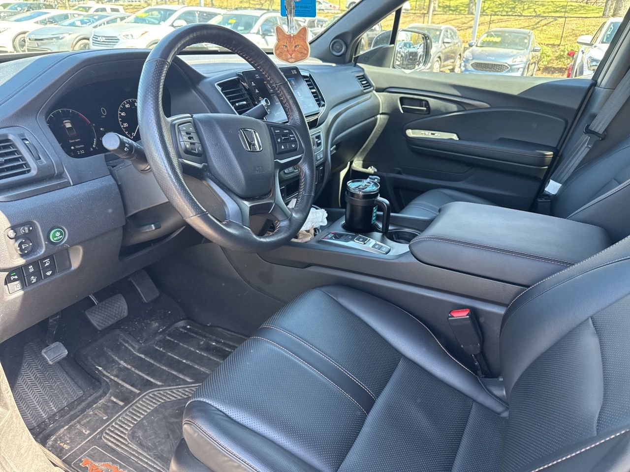 Used 2025 Honda Ridgeline TrailSport image 7