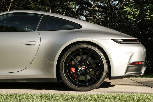 Used 2025 Porsche 911 Carrera S RWD image 5