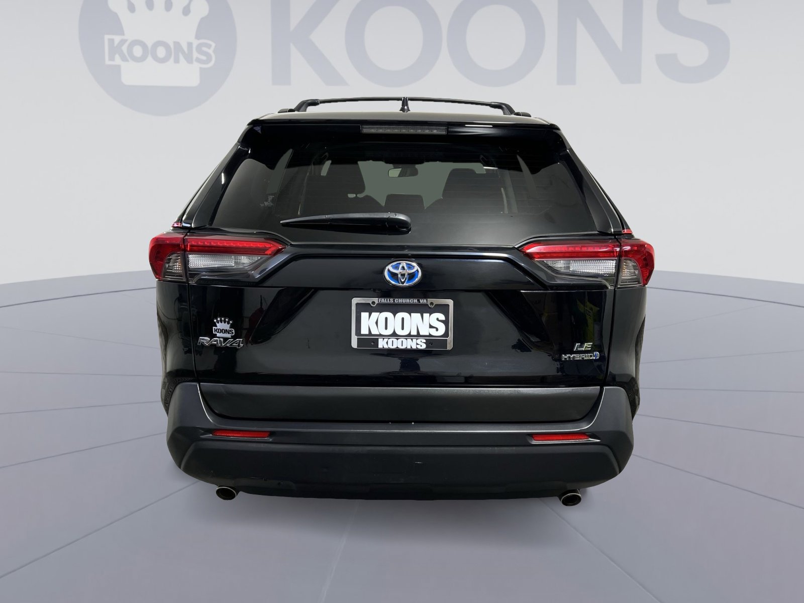 Used 2023 Toyota RAV4 LE image 5