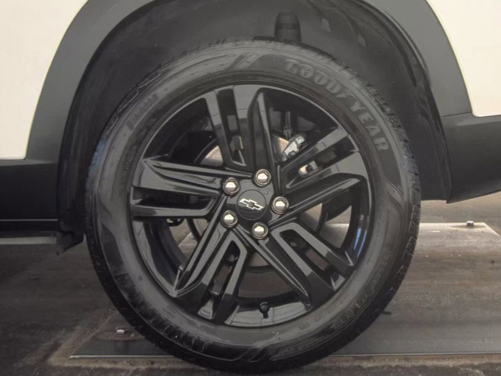 Used 2025 Chevrolet Trax ACTIV w/ Driver Confidence Package FWD image 13