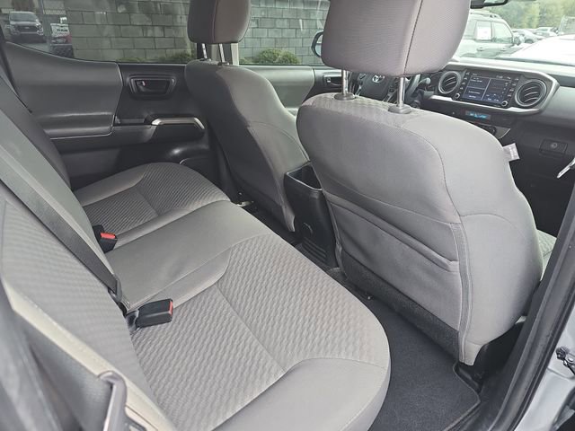 Used 2022 Toyota Tacoma SR5 w/ Technology Package image 11